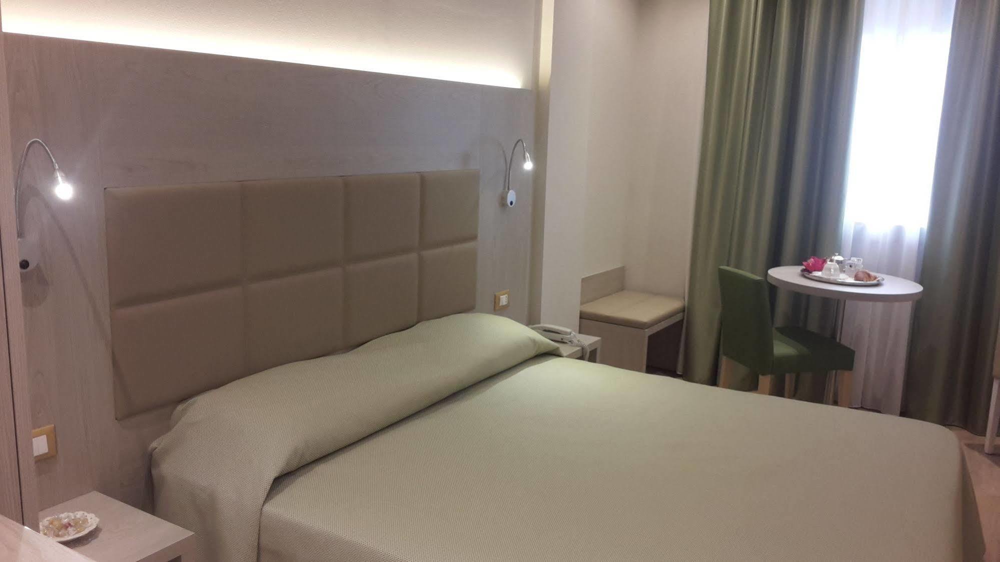 Hotel Alexander Cesena Eksteriør bilde
