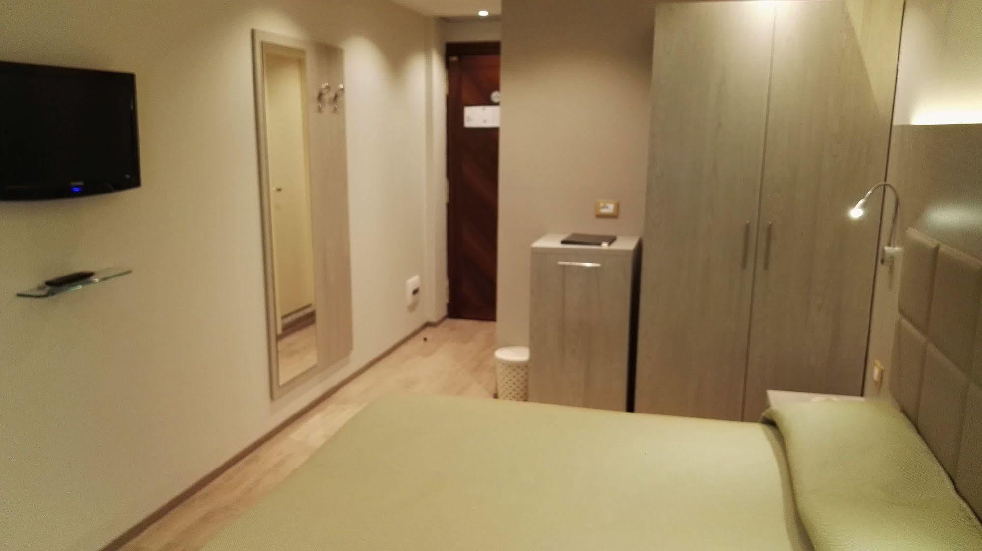 Hotel Alexander Cesena Eksteriør bilde